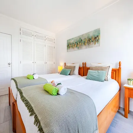 Holiday Home In Vilamoura Near Marina Beach *